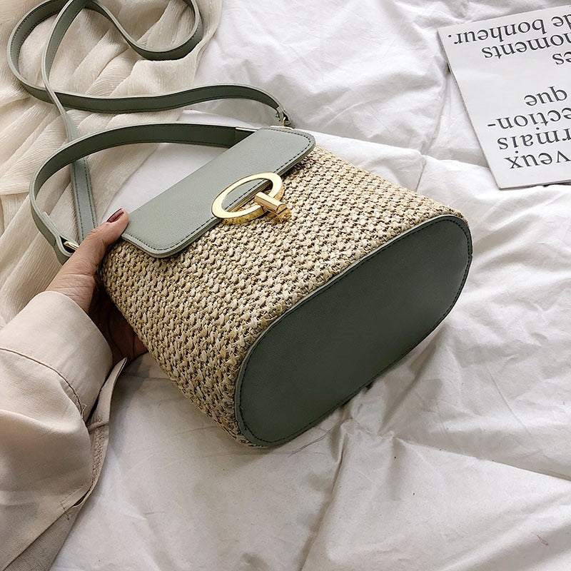 Chic Summer Shoulder Bag – Lightweight Eva Stro Style