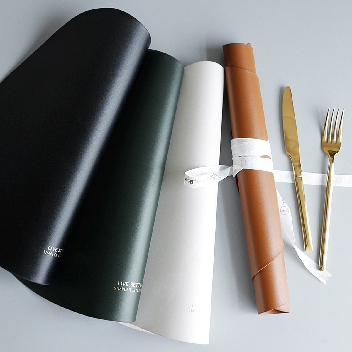 Chic Triangle Placemats with Coasters - Set of 4
