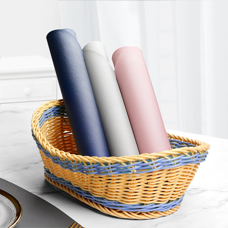 Triangle Shaped Placemat in 10 Colours
