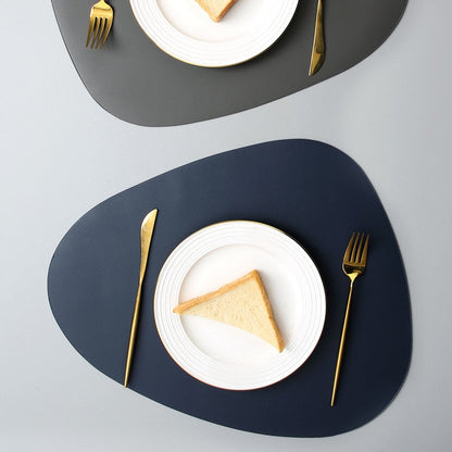 Triangle Shaped Placemat in 10 Colours