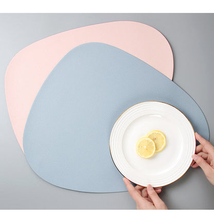 Triangle Shaped Placemat in 10 Colours