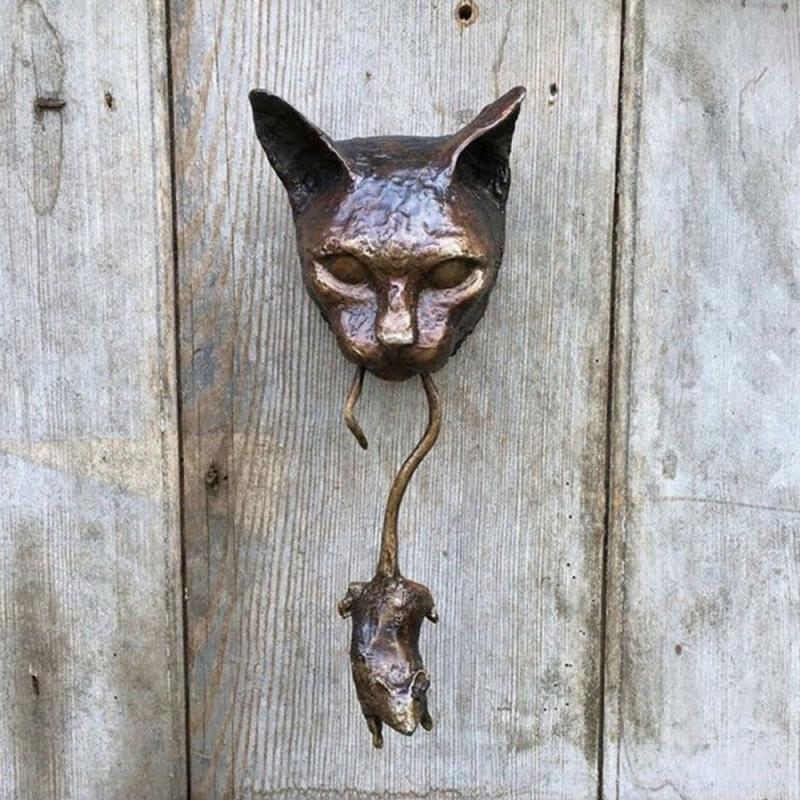Metal Door Knocker – Creative Design Featuring Cat and Mouse