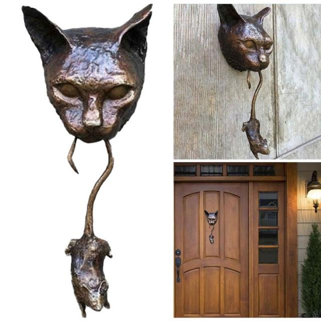 Metal Door Knocker – Creative Design Featuring Cat and Mouse