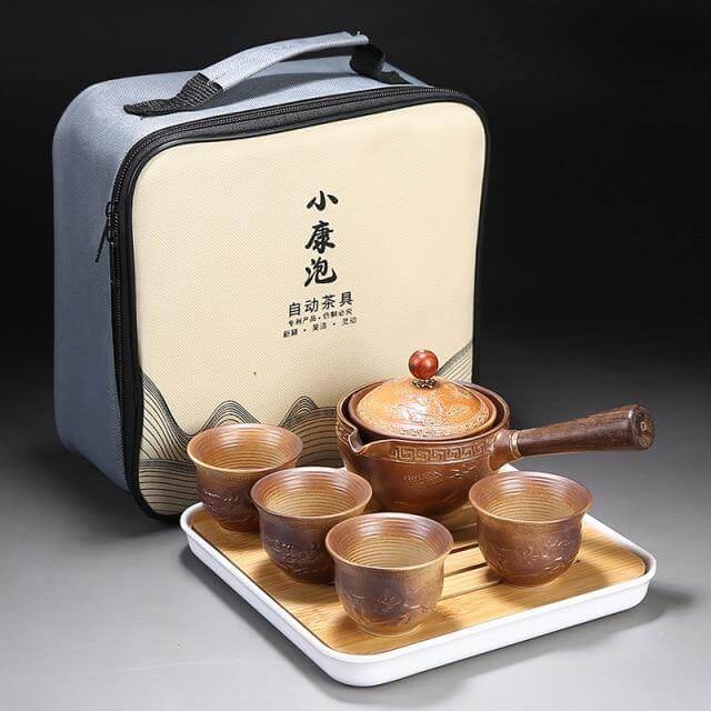 Moving Teapot Filter Set in Unique Ceramic Design