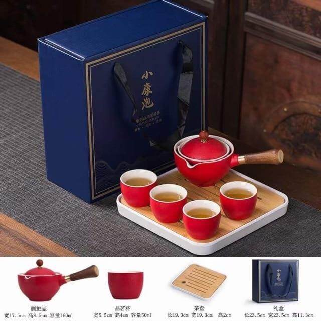 Moving Teapot Filter Set in Unique Ceramic Design