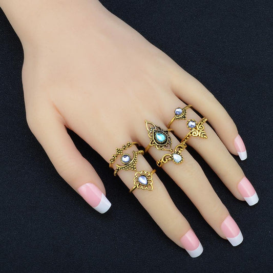 Charming 7-Piece Adjustable Vintage Ring Set