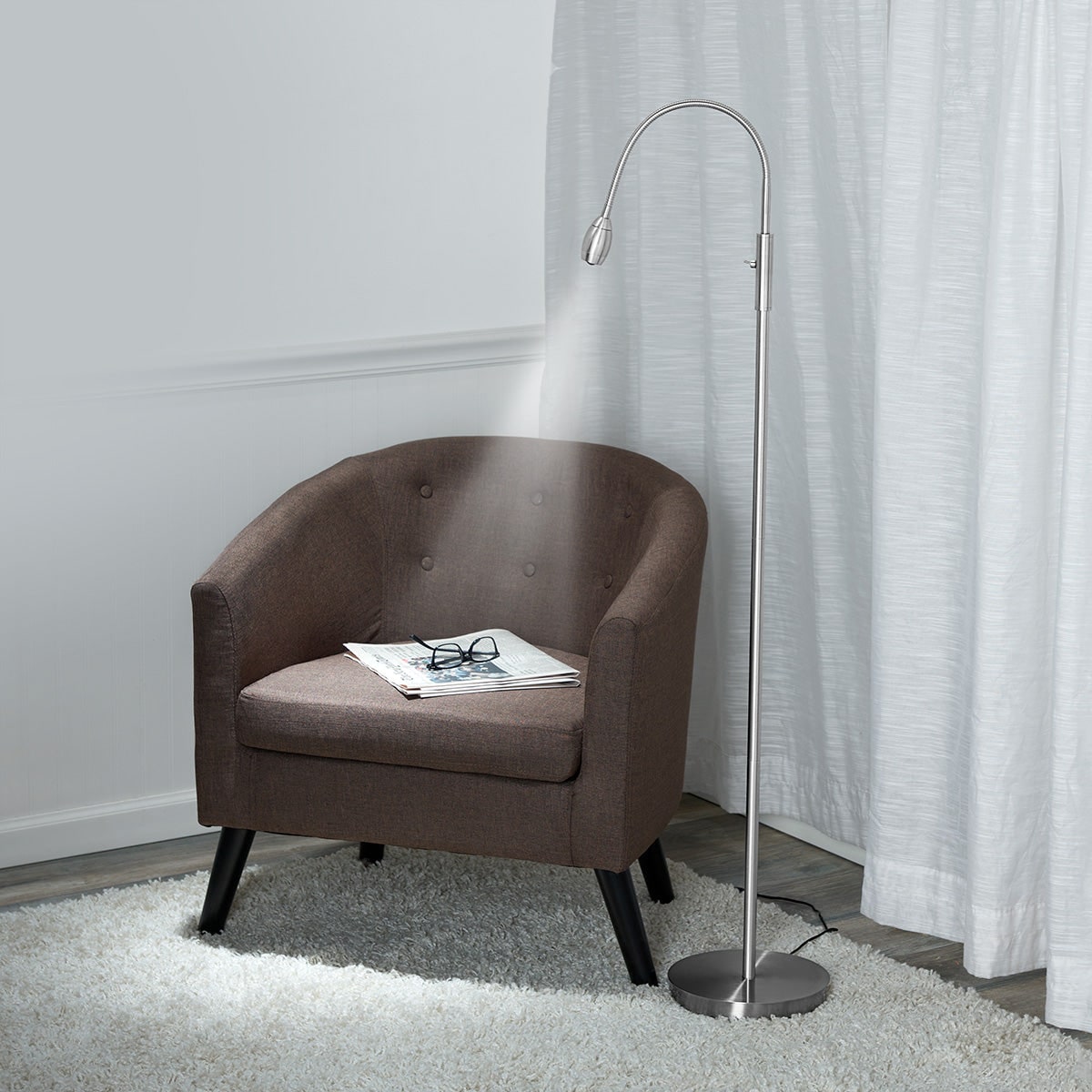 Adjustable Arc LED Floor Lamp for Targeted Lighting