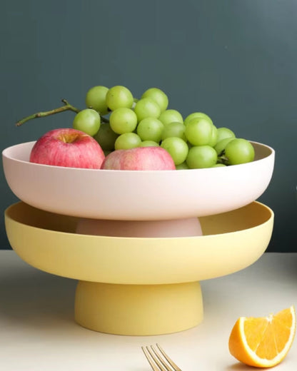 Vintage-Inspired Serving Bowl – Elegant Design for Stylish Dining