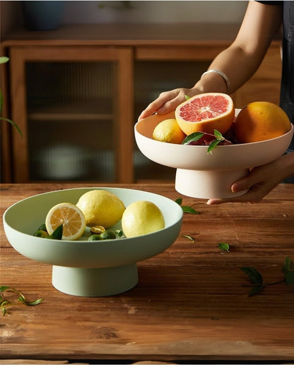 Vintage-Inspired Serving Bowl – Elegant Design for Stylish Dining