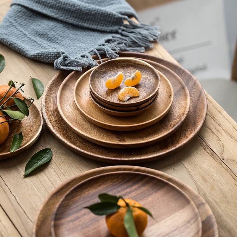 Serving Set of 4 Acacia Wood Plates