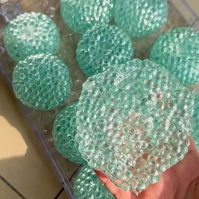 Soothing Squeeze Ball – Gel Bead Stress Relief Toy