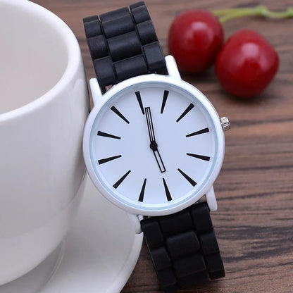 Minimalist Silicone Watch with Comfortable Strap Replacement