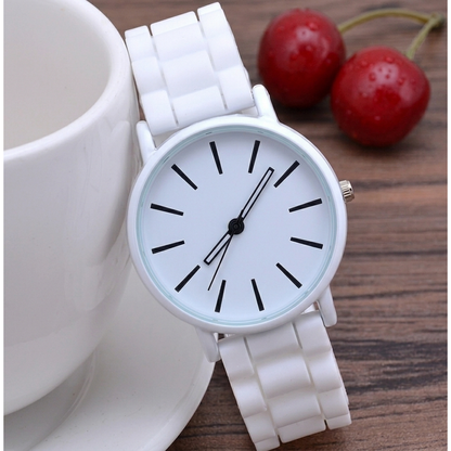 Minimalist Silicone Watch with Comfortable Strap Replacement