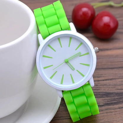 Minimalist Silicone Watch with Comfortable Strap Replacement