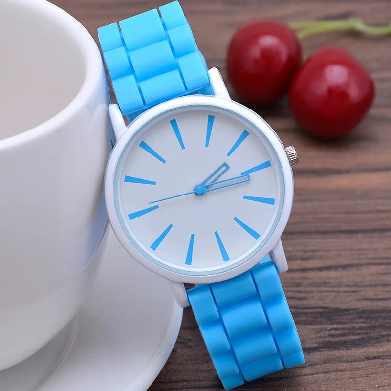 Minimalist Silicone Watch with Comfortable Strap Replacement
