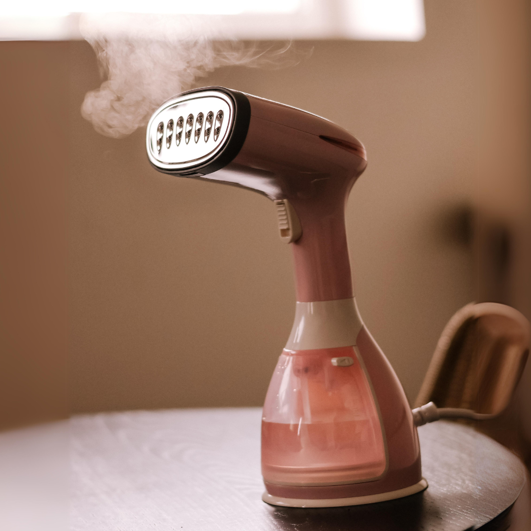 Compact Garment Steamer for Effortless Clothing Care
