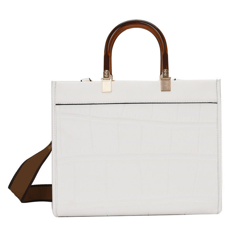 Stylish Travel Bag with Ample Storage Space