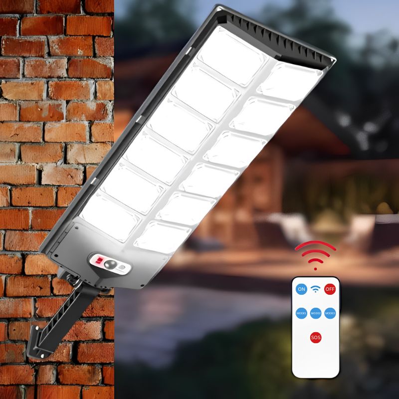 250W Motion Sensor Solar Street Light with High-Powered LED