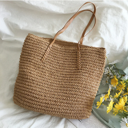 Woven Chic Handbag with Shoulder Strap for Everyday Use
