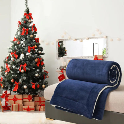 Reversible Velvet and Lambswool Blanket – Cozy for Every Season