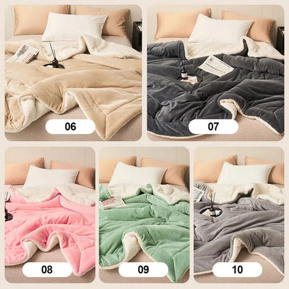 Reversible Velvet and Lambswool Blanket – Cozy for Every Season