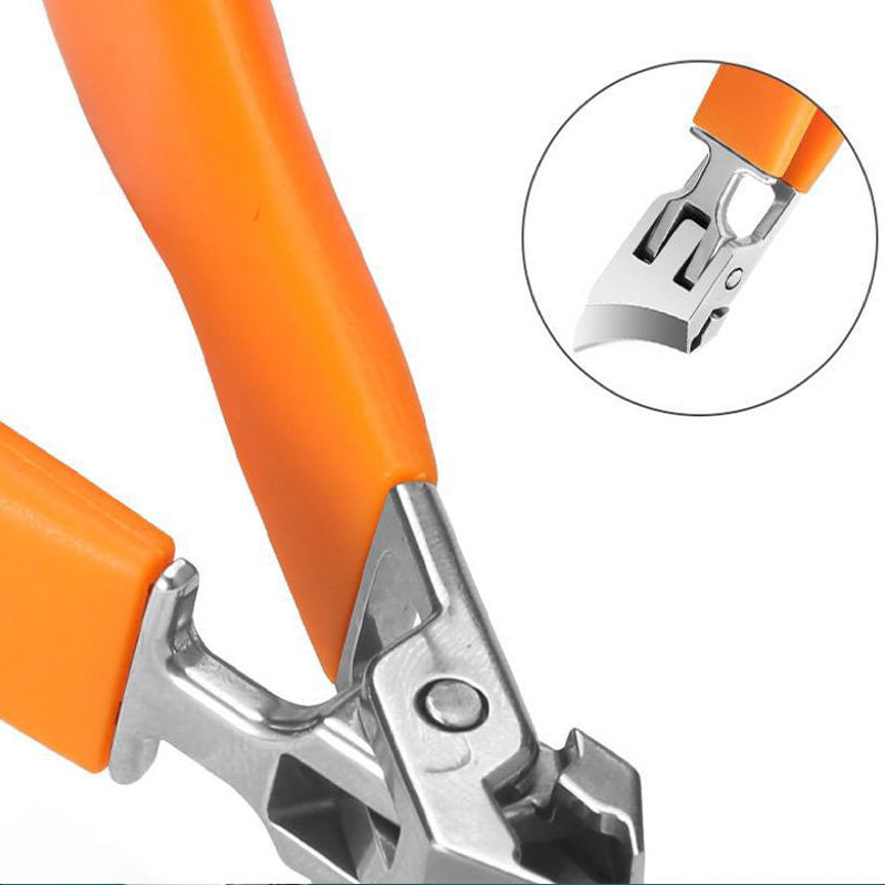 Ergonomically Angled Nail Clipper with Wide Cutting Opening – Splash-Proof