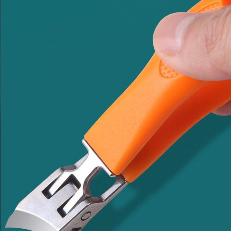 Ergonomically Angled Nail Clipper with Wide Cutting Opening – Splash-Proof