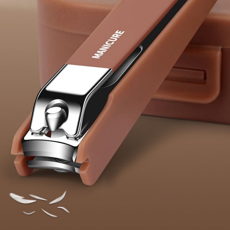 Portable 7-Piece Nail Care Kit with Clippers