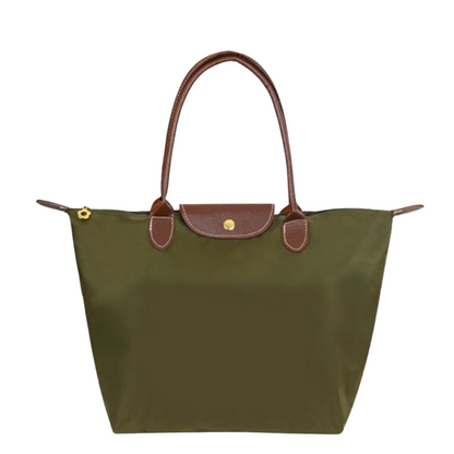 Timeless Design Handbag with Luxurious Handles