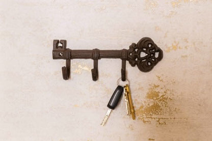 Vintage Key-Inspired Wall Hook with 3 Durable Hangers