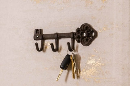 Vintage Key-Inspired Wall Hook with 3 Durable Hangers