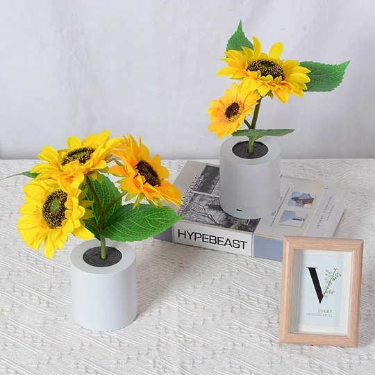Cheerful Flower Light – Sunflower LED Decorative Lamp