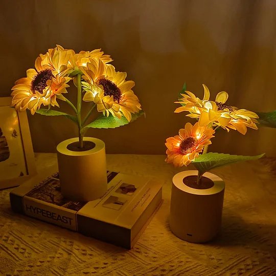Cheerful Flower Light – Sunflower LED Decorative Lamp