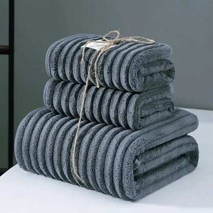 Chenille Towel Set in Earthy Hues – Soft and Cozy Experience