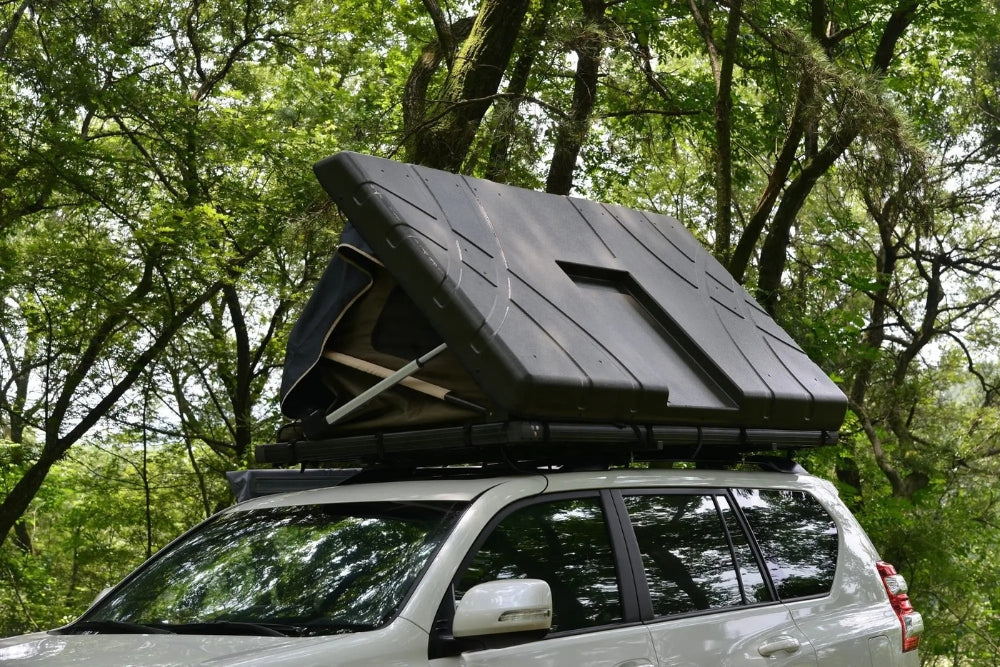 Car Roof Tent with Electric Setup – Convenient Camping Solution