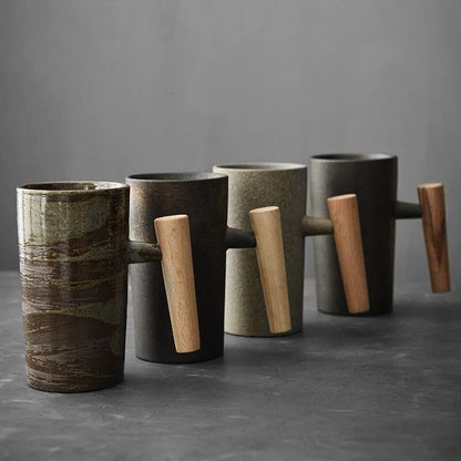 Vintage-Style Ceramic Mug – Rustic Drinkware for Beverages