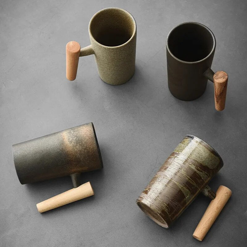 Vintage-Style Ceramic Mug – Rustic Drinkware for Beverages