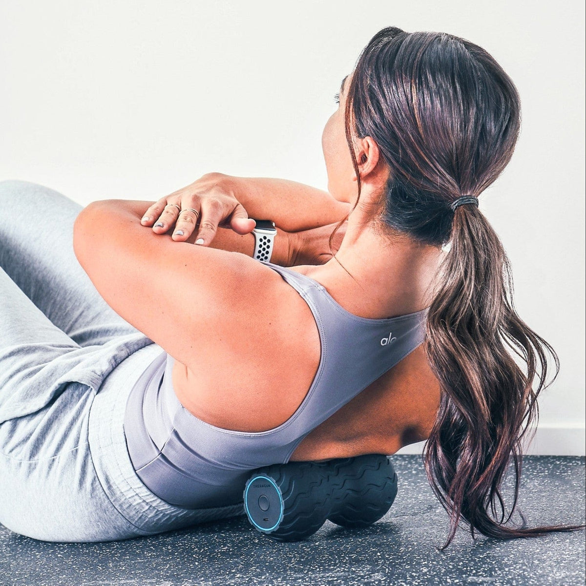 Revitalizing Vibe - Smart Massage Roller for Instant Relief