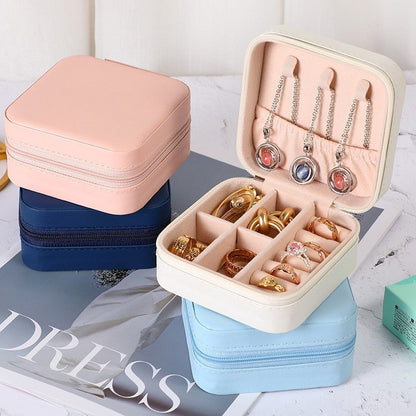 Compact Jewelry Travel Case with Secure Zipper and Padded Storage