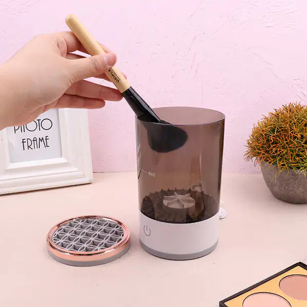 Effortless Makeup Brush Cleaner for Flawless Results