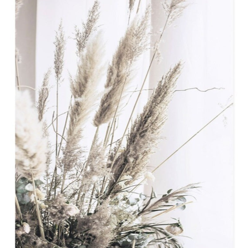 Chic Floral Minimalist Canvas Art Print - Soft Beige Tones