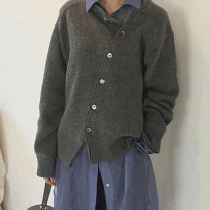 Comfortable Waistcoat with Playful Button Placket