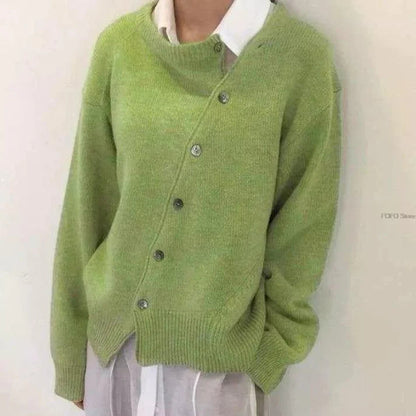 Comfortable Waistcoat with Playful Button Placket