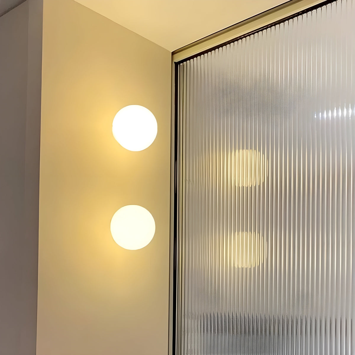 Elegant Frosted Globe Wall Light for Modern Spaces