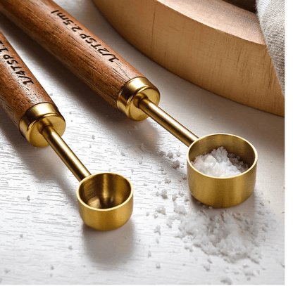 8-Piece Wooden Measuring Set Made of Walnut