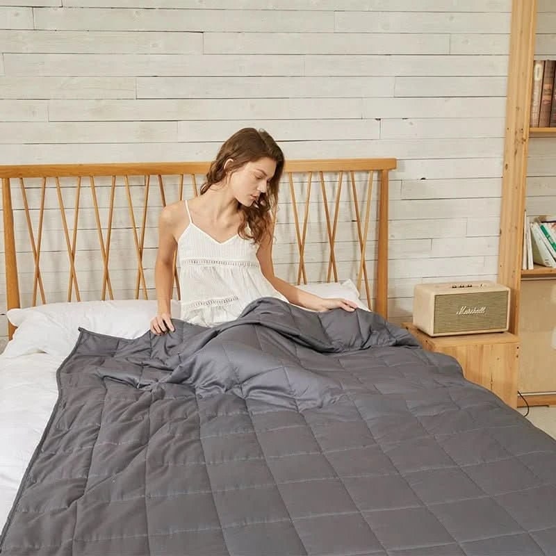 Comforting Weighted Blanket for Enhanced Sleep Experience
