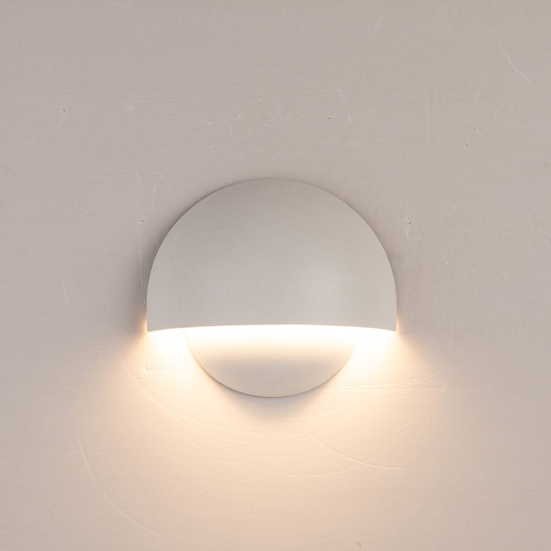 Durable Outdoor LED Lamp for Soft Lighting