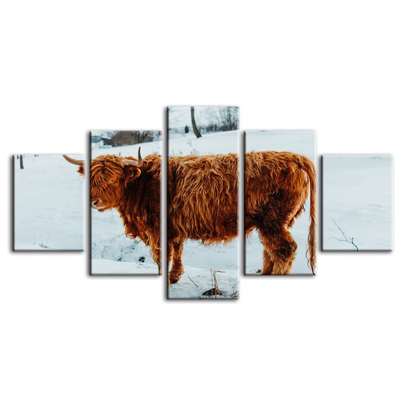 Vibrant 5-Piece Canvas Art Featuring a Charming Cow