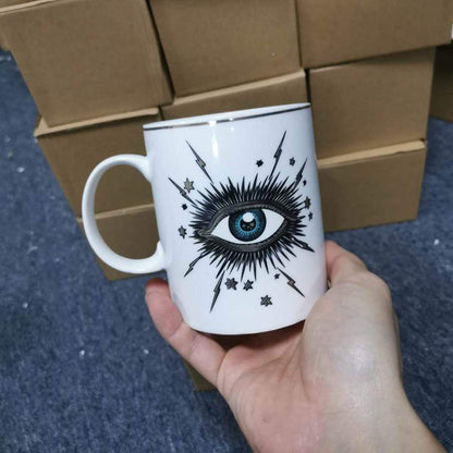 Artistic Mug for Creative Eye Enthusiasts