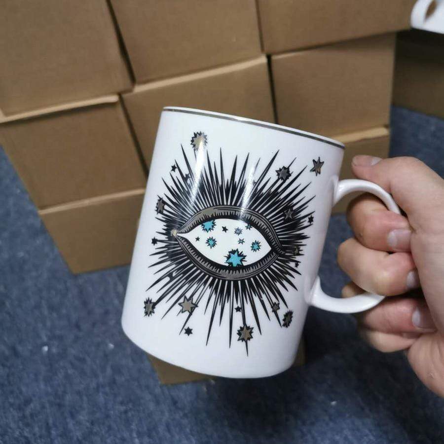 Artistic Mug for Creative Eye Enthusiasts